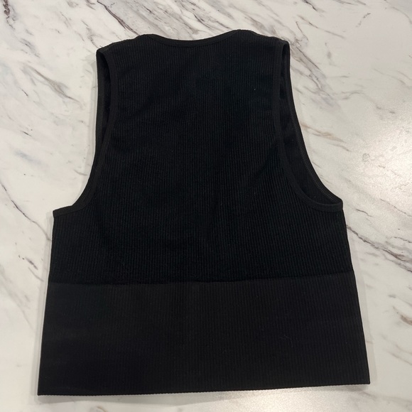 3/$25 BDG Urban Outfitters Josie Ribbed Crop Top Black Size Small - Picture 4 of 5